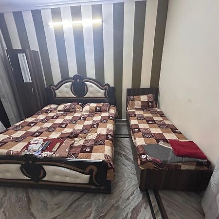 $4 Home Stay Amritsar Exteriör bild