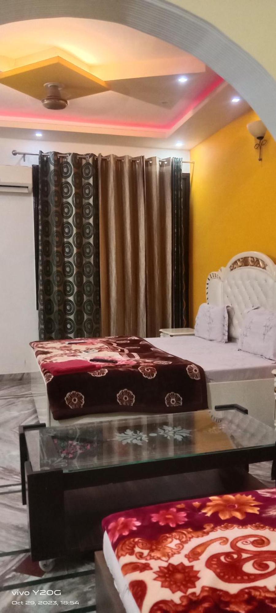 $4 Home Stay Amritsar Exteriör bild