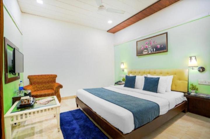 $4 Home Stay Amritsar Exteriör bild