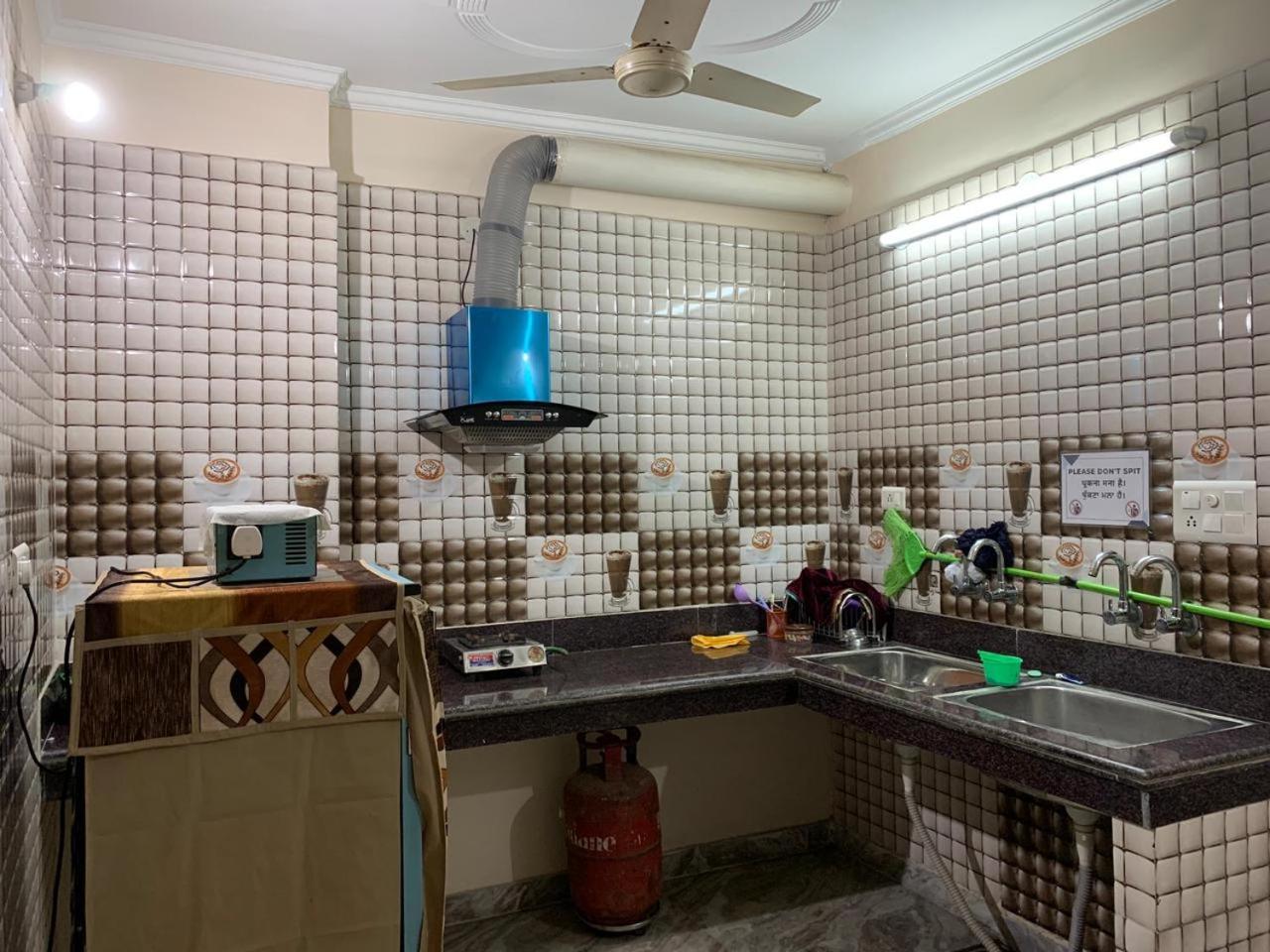 $4 Home Stay Amritsar Exteriör bild