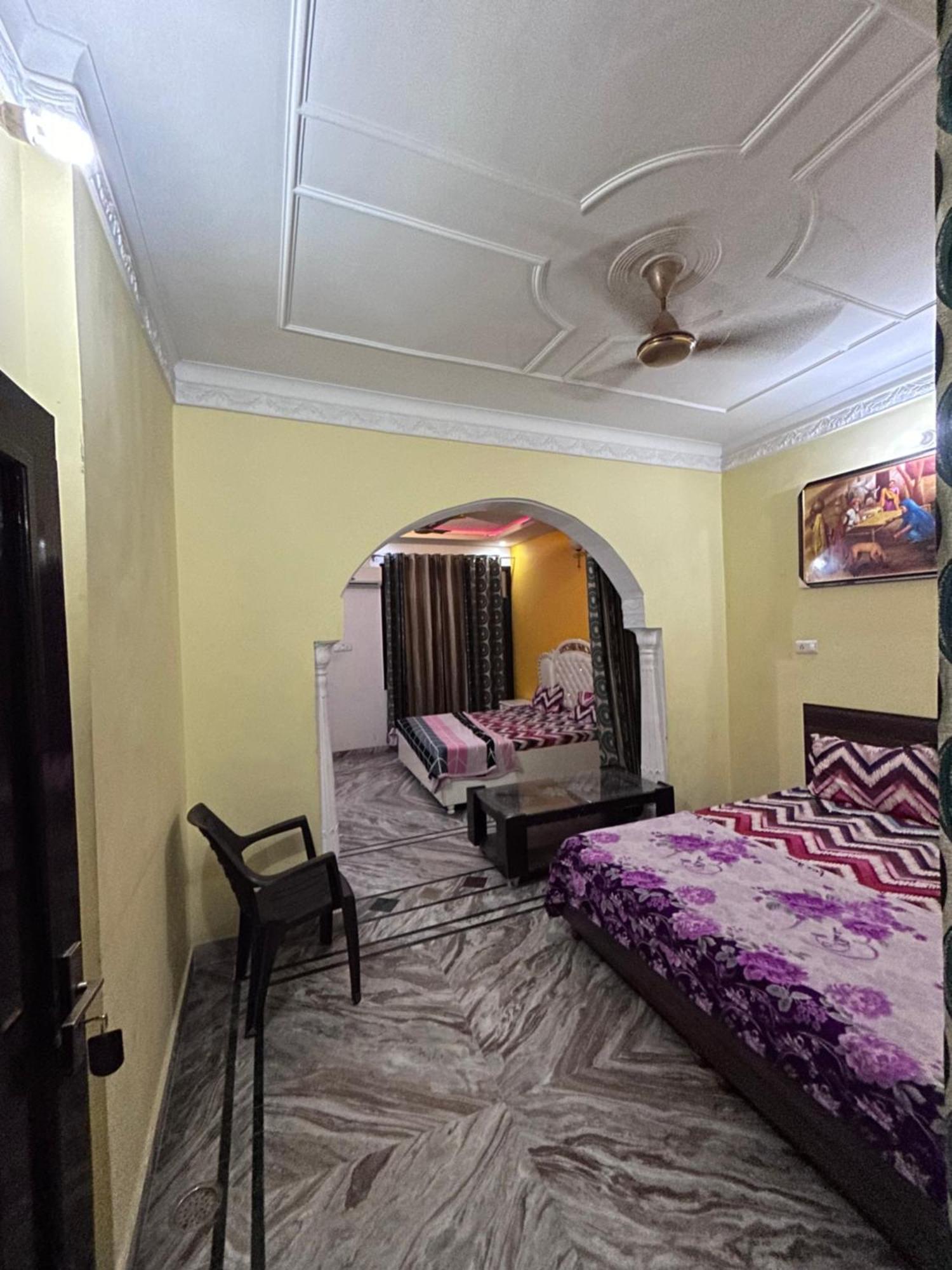 $4 Home Stay Amritsar Exteriör bild