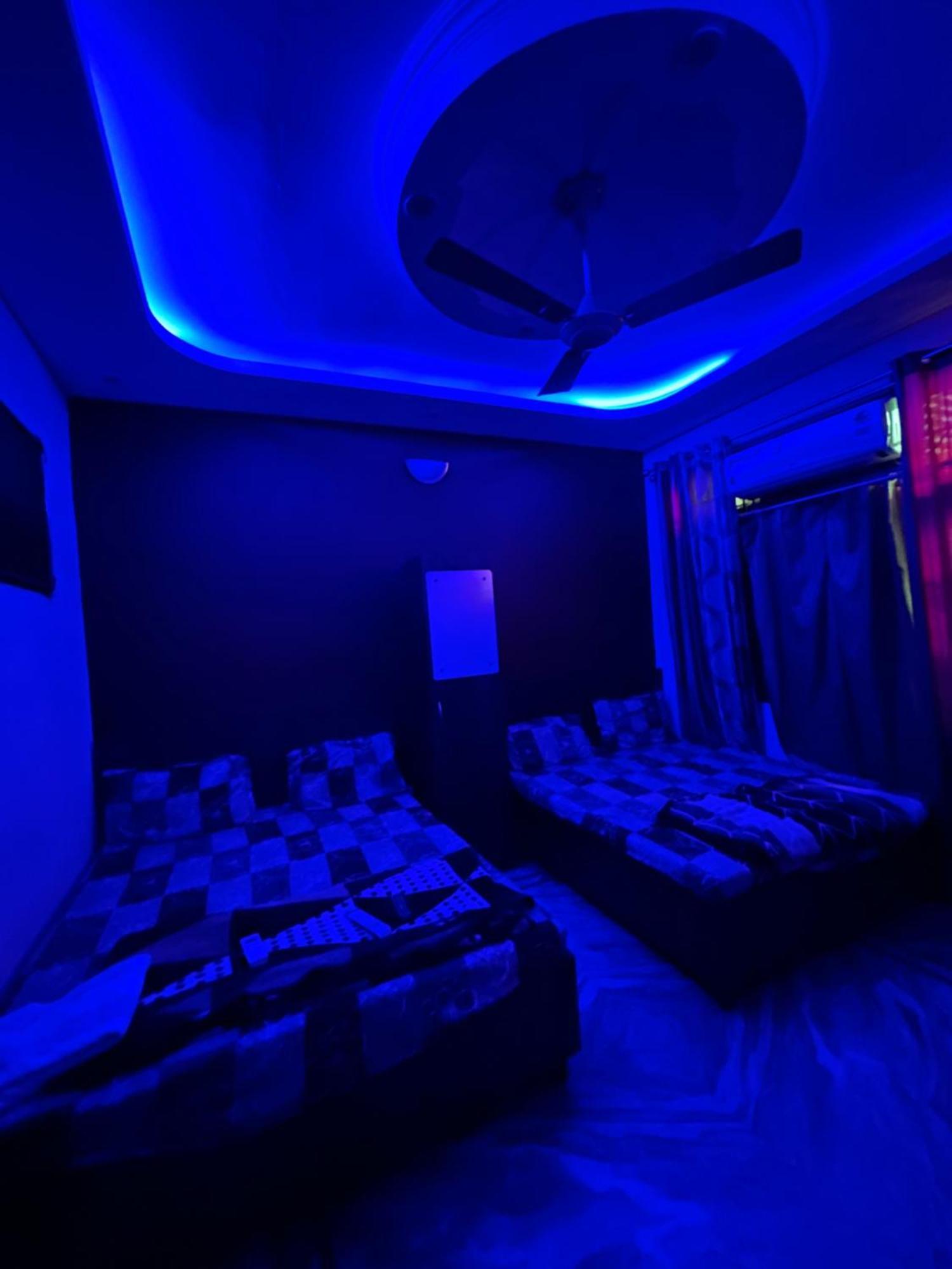 $4 Home Stay Amritsar Exteriör bild